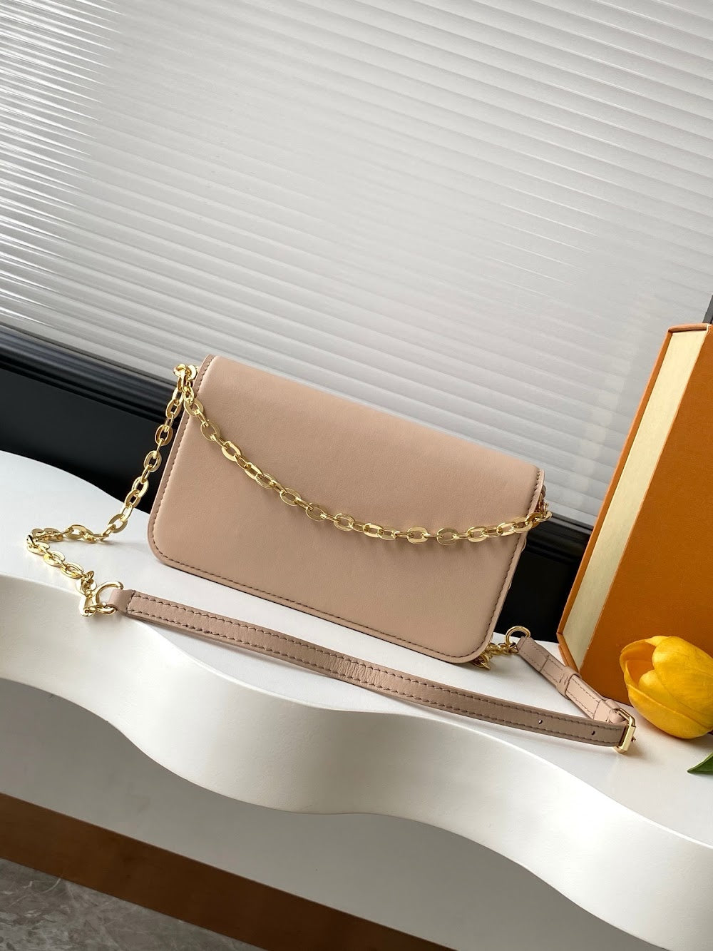 Dragons Bags ln Luxury Bag --81793