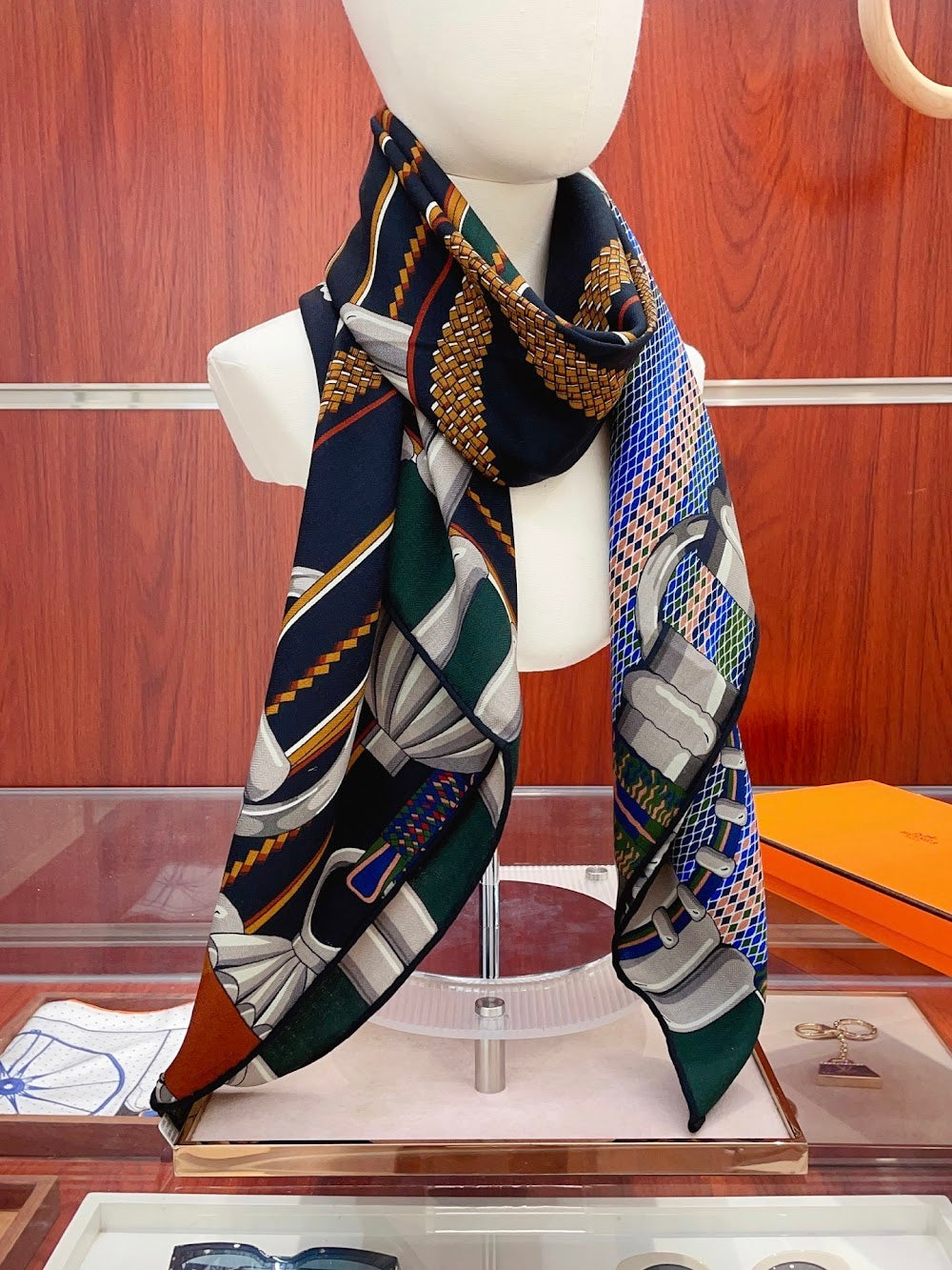 Dragons Bags Premium Designer Scarf --99140