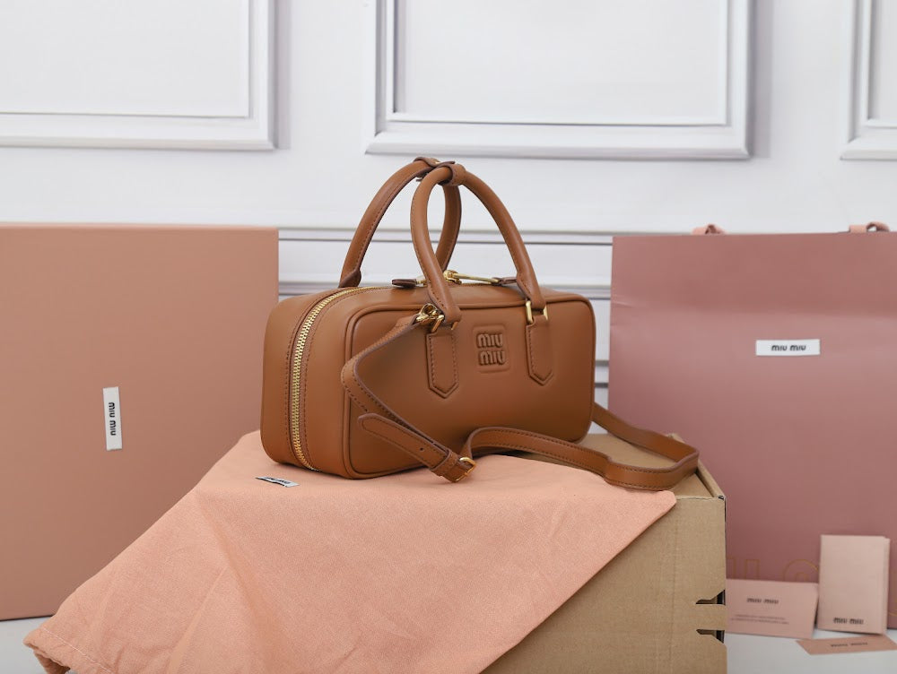 Dragons Bags Miun Miun Luxury Bag --123432