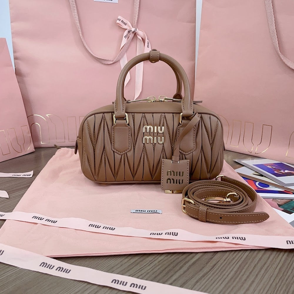 Dragons Bags Miun Miun Luxury Bag --122477