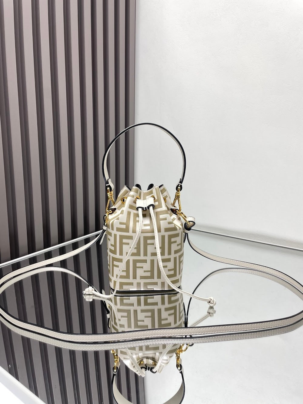 new-designer-premium-bags-nm15680