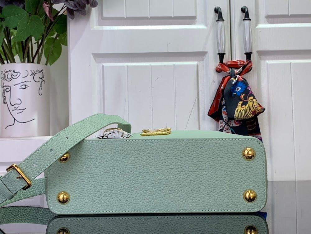 Dragons Bags ln Luxury Bag --96722