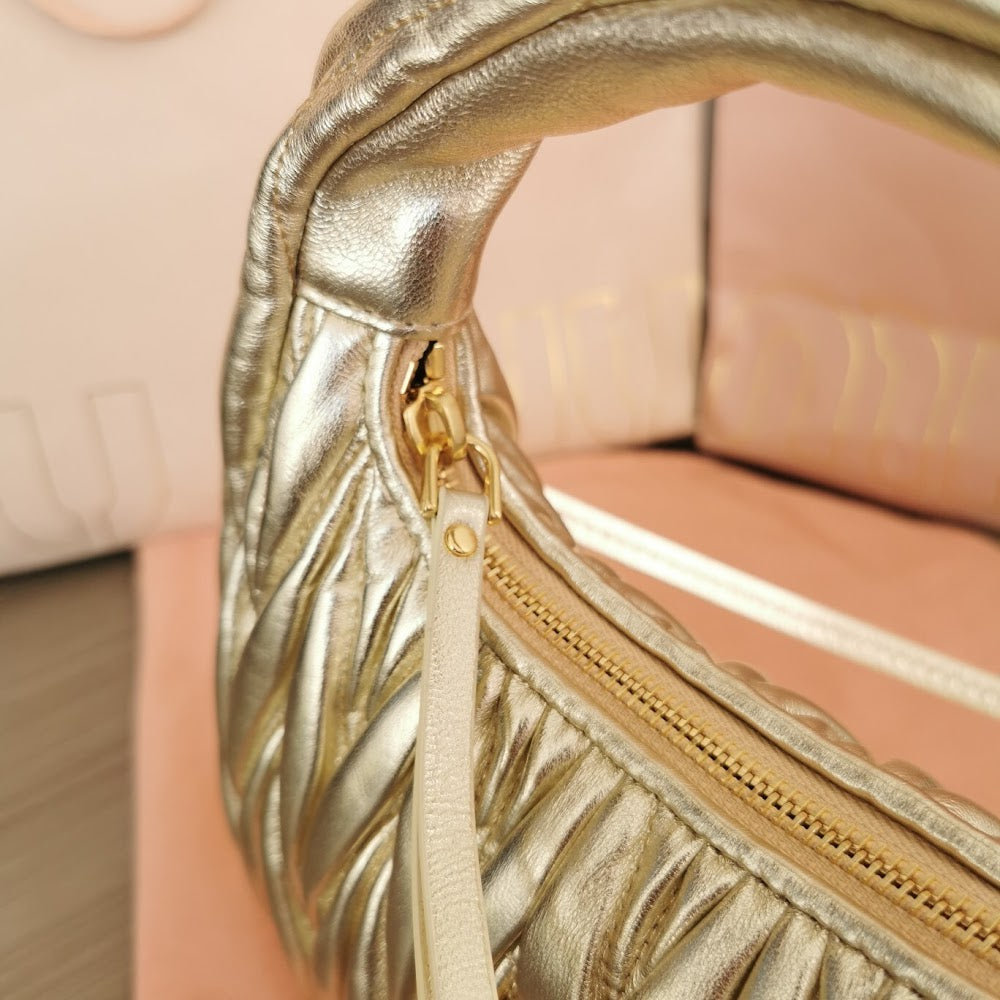Dragons Bags Miun Miun Luxury Bag --123323