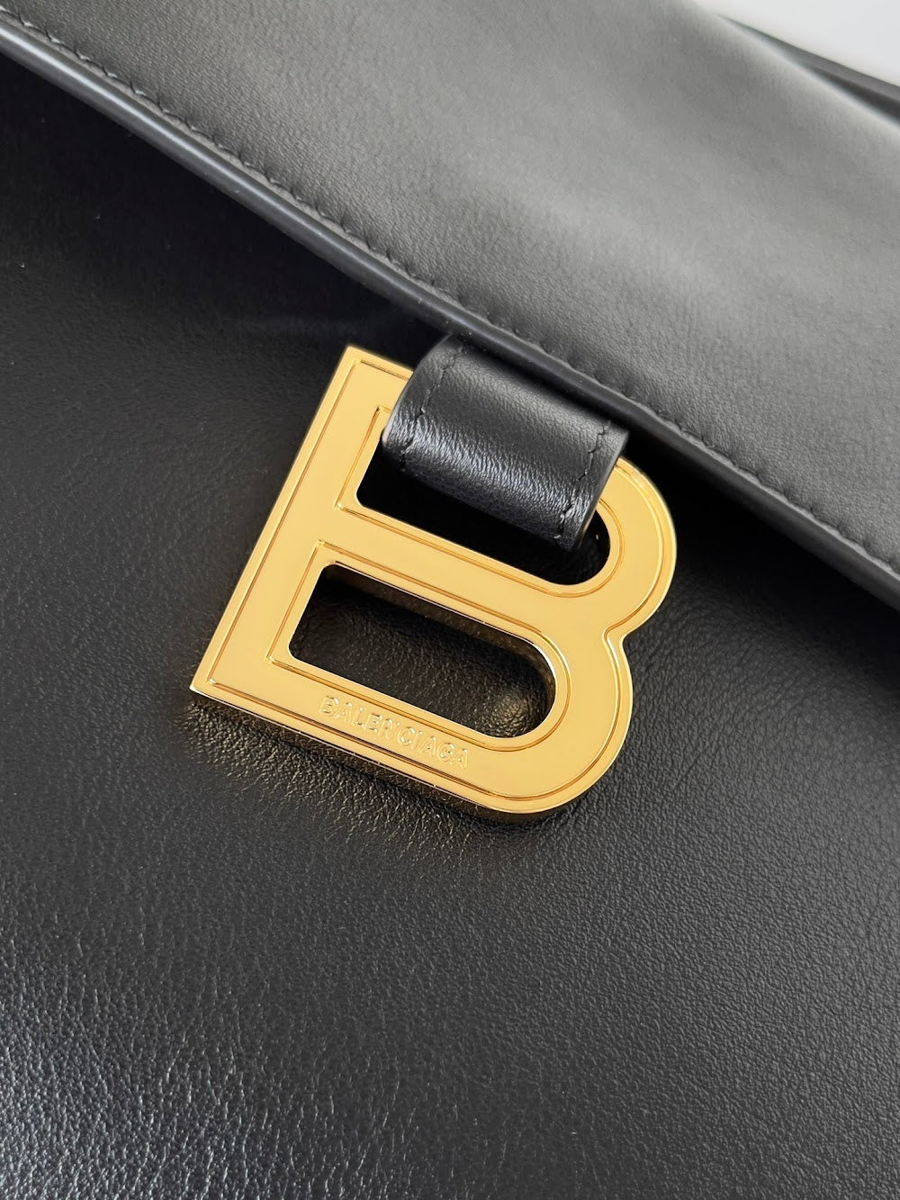 Dragons Bags Balenciaga Luxury Bag --111571