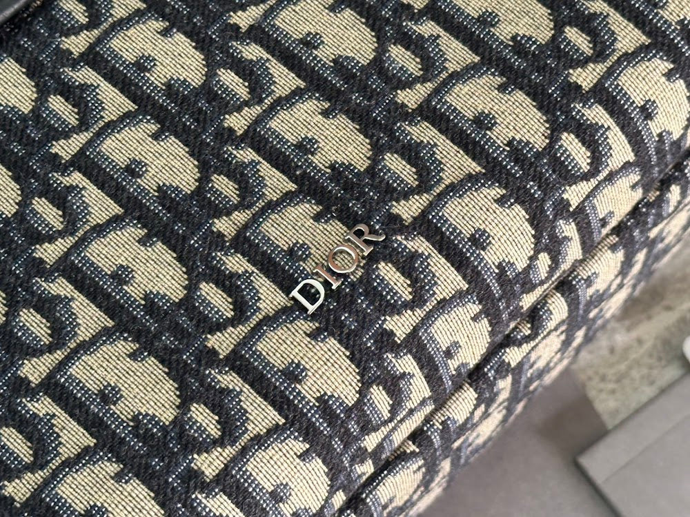 new-designer-premium-bags-nm16883