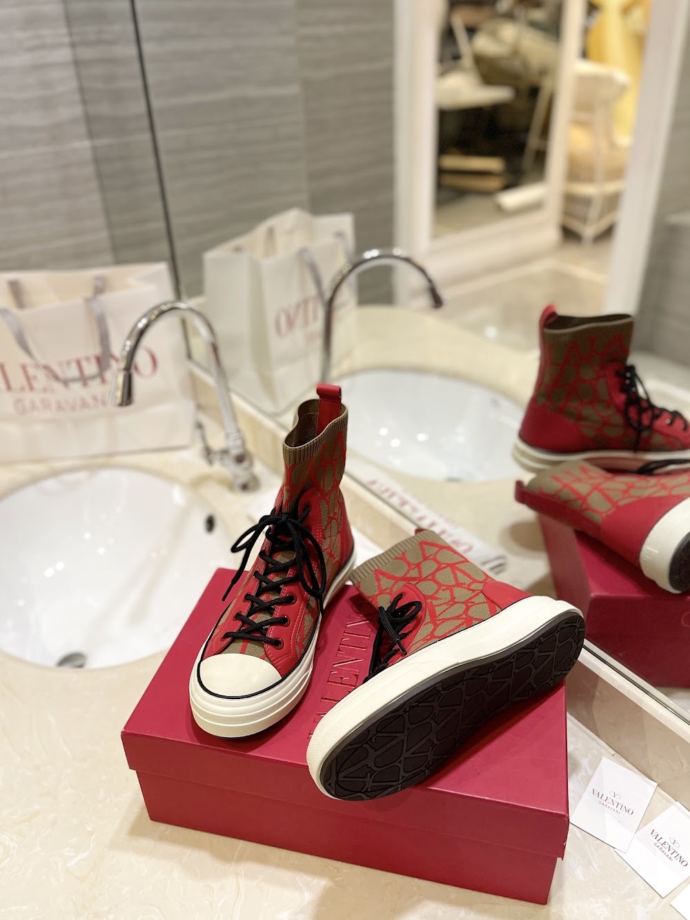 Dragons Bags Valentino Luxury Shoes --52641