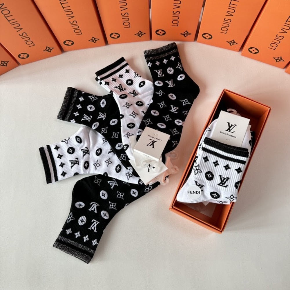 Dragons Bags Premium Luxury Socks --97986