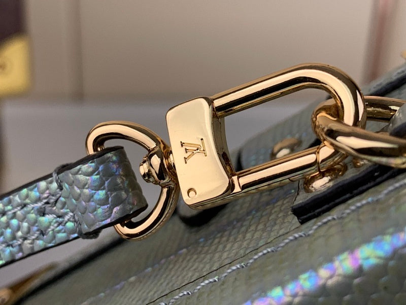 Dragons Bags ln Luxury Bag --68507