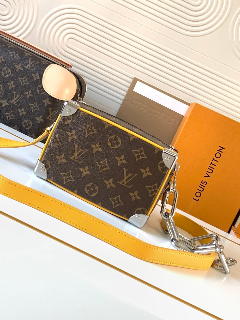 Dragons Bags ln Luxury Bag --70972