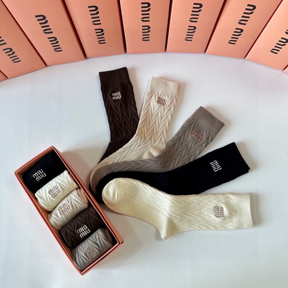Dragons Bags Premium Luxury Socks --97923