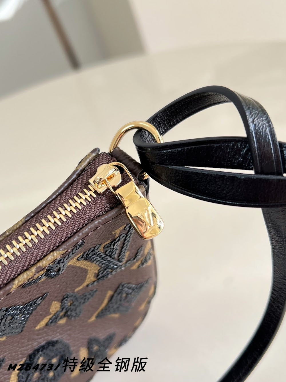 Dragons Bags ln Luxury Bag --95971