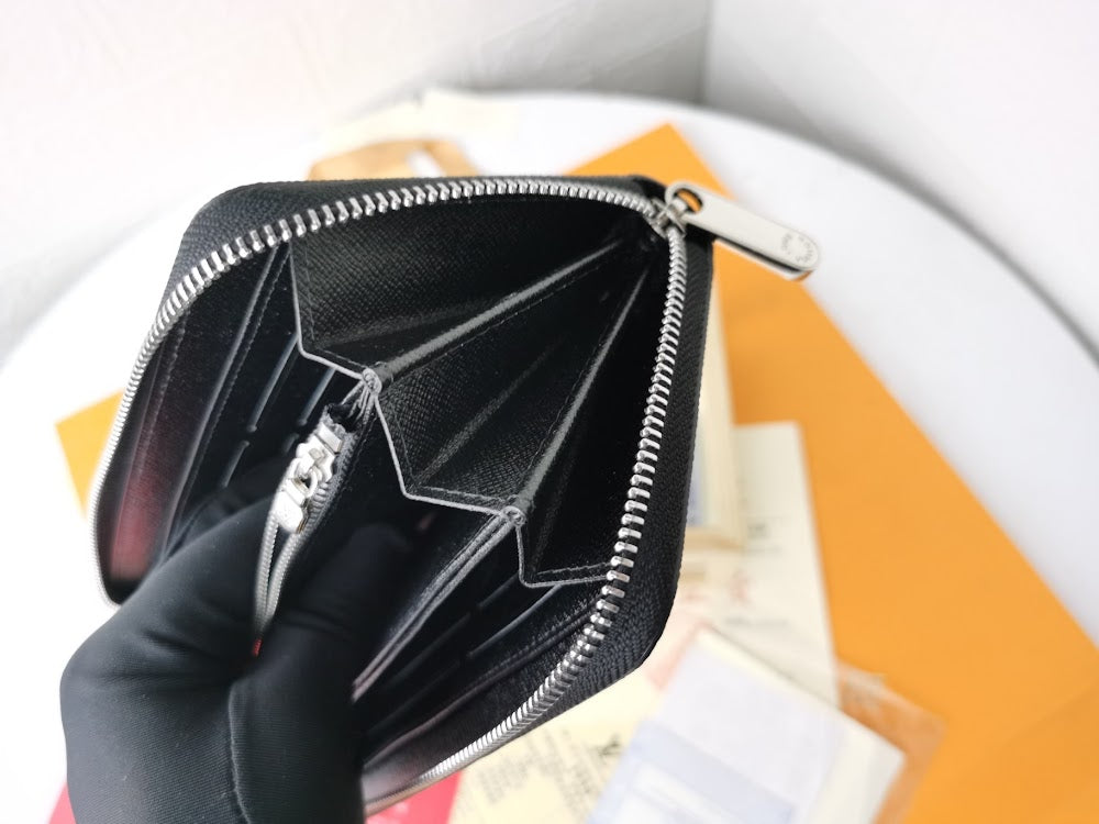 Dragons Bags ln Luxury Bag --78316