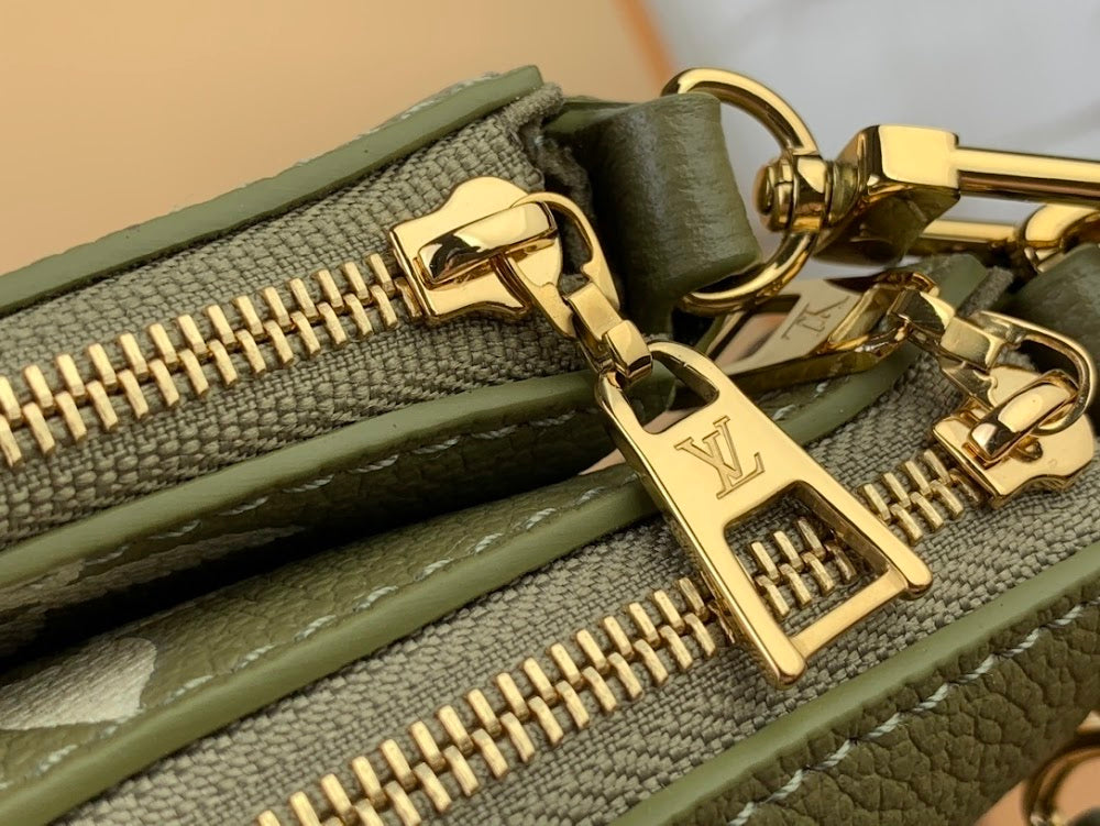 Dragons Bags ln Luxury Bag --68761