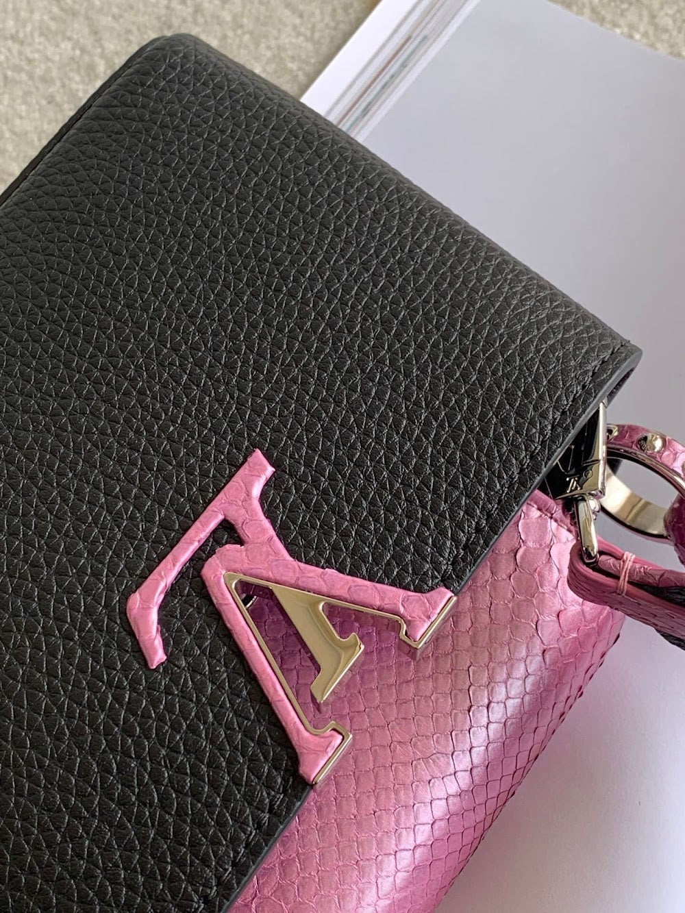 Dragons Bags ln Luxury Bag --56554