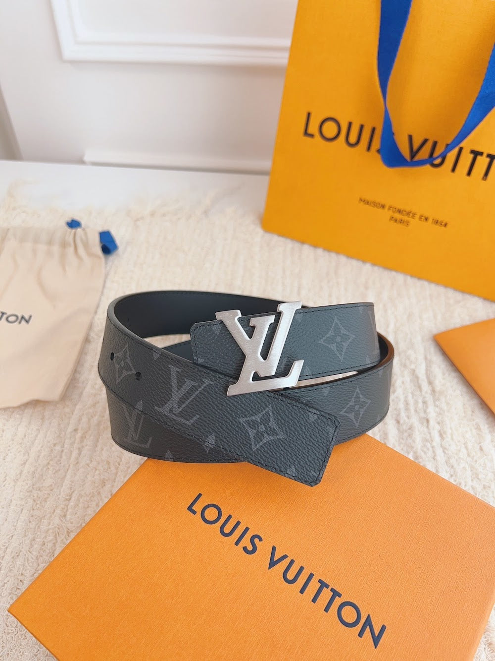 Dragons Bags ln Luxury Belt --110290