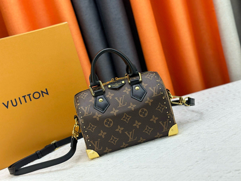 Dragons Bags ln Luxury Bag --81472
