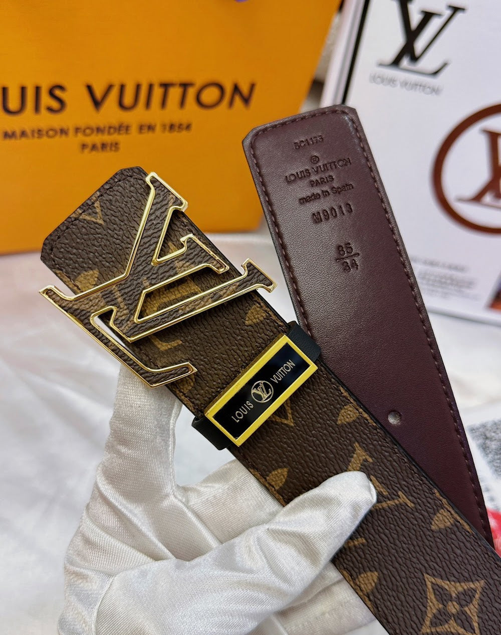 Dragons Bags ln Luxury Belt --110216