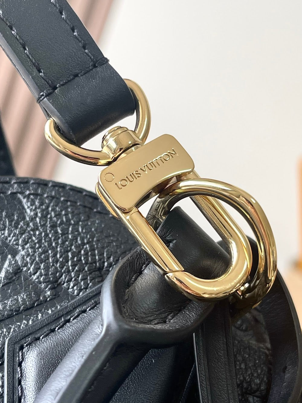 Dragons Bags ln Luxury Bag --95691