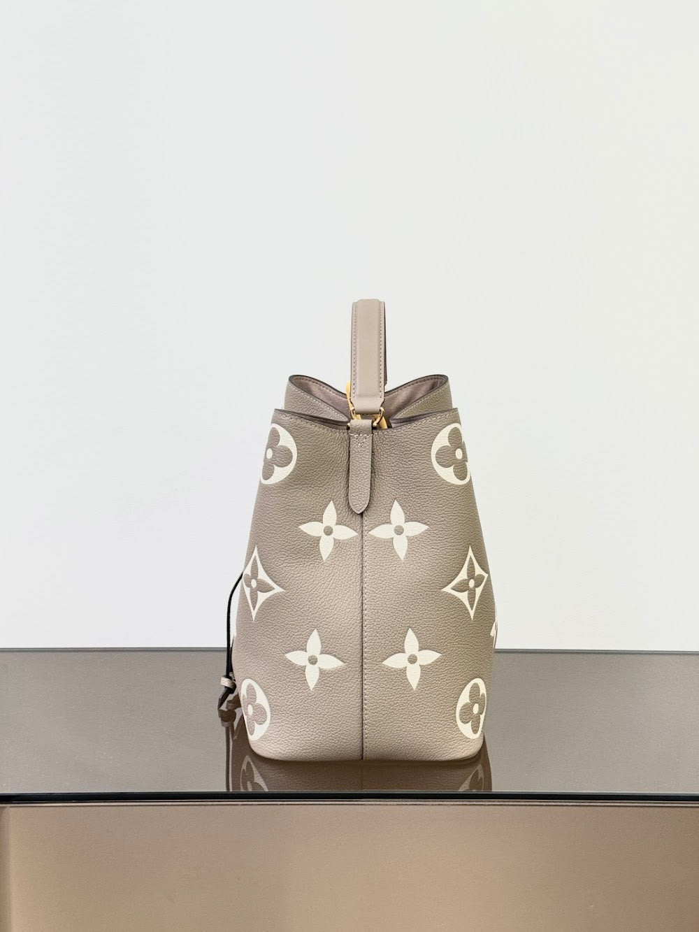 Dragons Bags ln Luxury Bag --97344