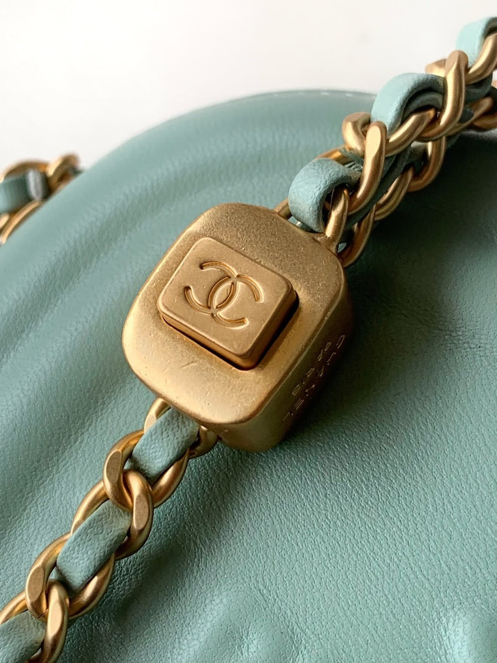 new-luxury-designer-bags-nm9467