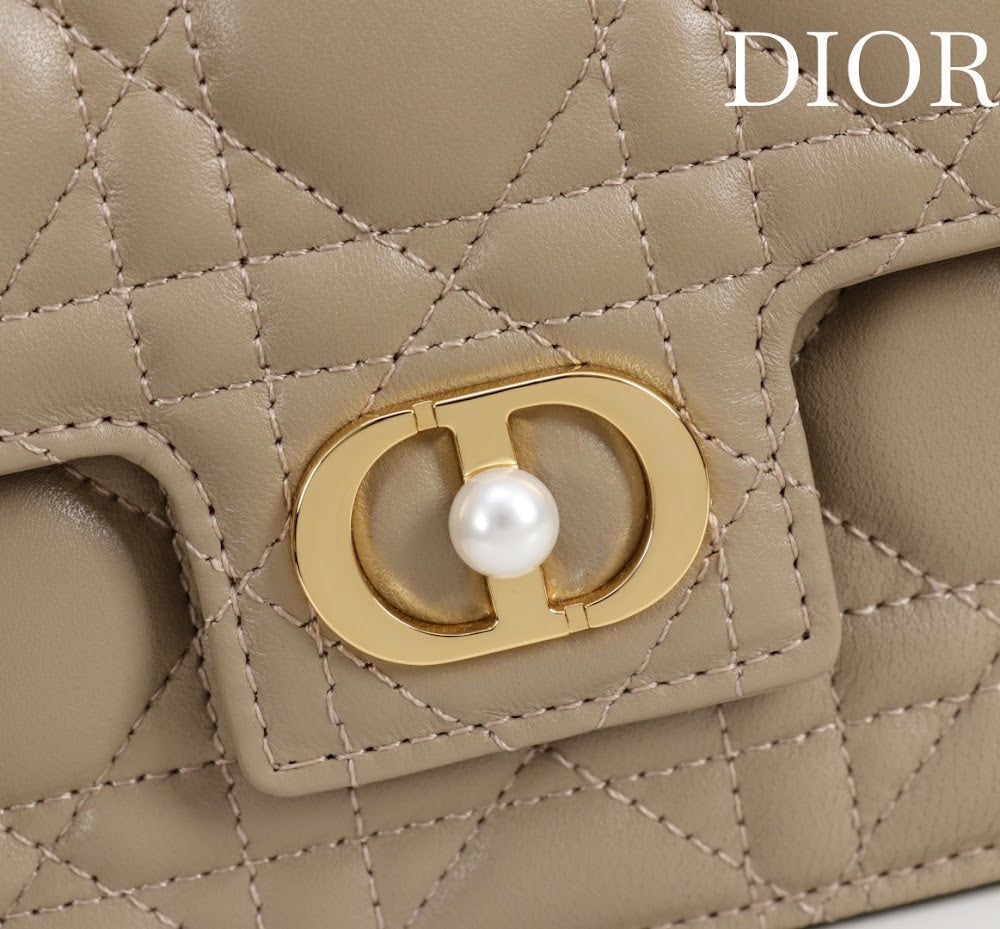 Dragons BagsDiorn Luxury Bag --116375