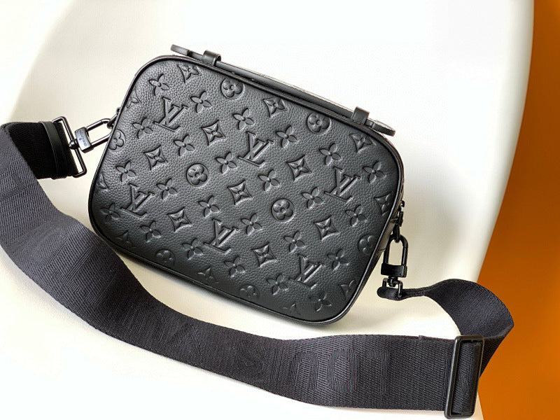 Dragons Bags ln Luxury Bag --70836