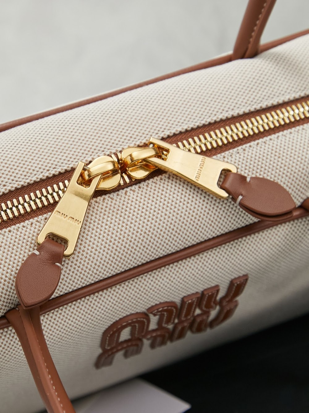 Dragons Bags Miun Miun Luxury Bag --123103