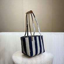 new-luxury-designer-bags-nm7673