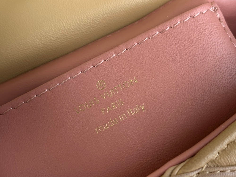 Dragons Bags ln Luxury Bag --68940