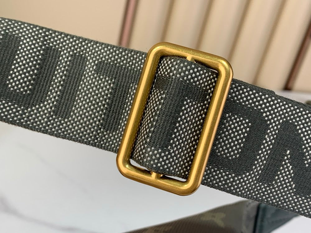 Dragons Bags ln Luxury Bag --63067