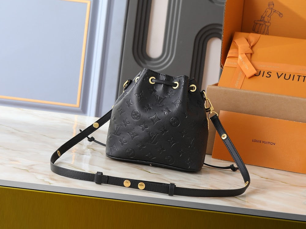 Dragons Bags ln Luxury Bag --81841