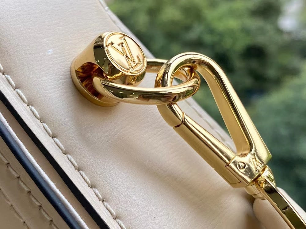 Dragons Bags ln Luxury Bag --59770