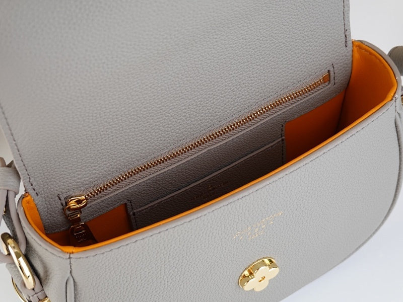 Dragons Bags ln Luxury Bag --56851