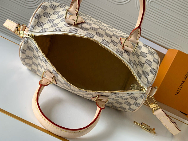 Dragons Bags ln Luxury Bag --81569