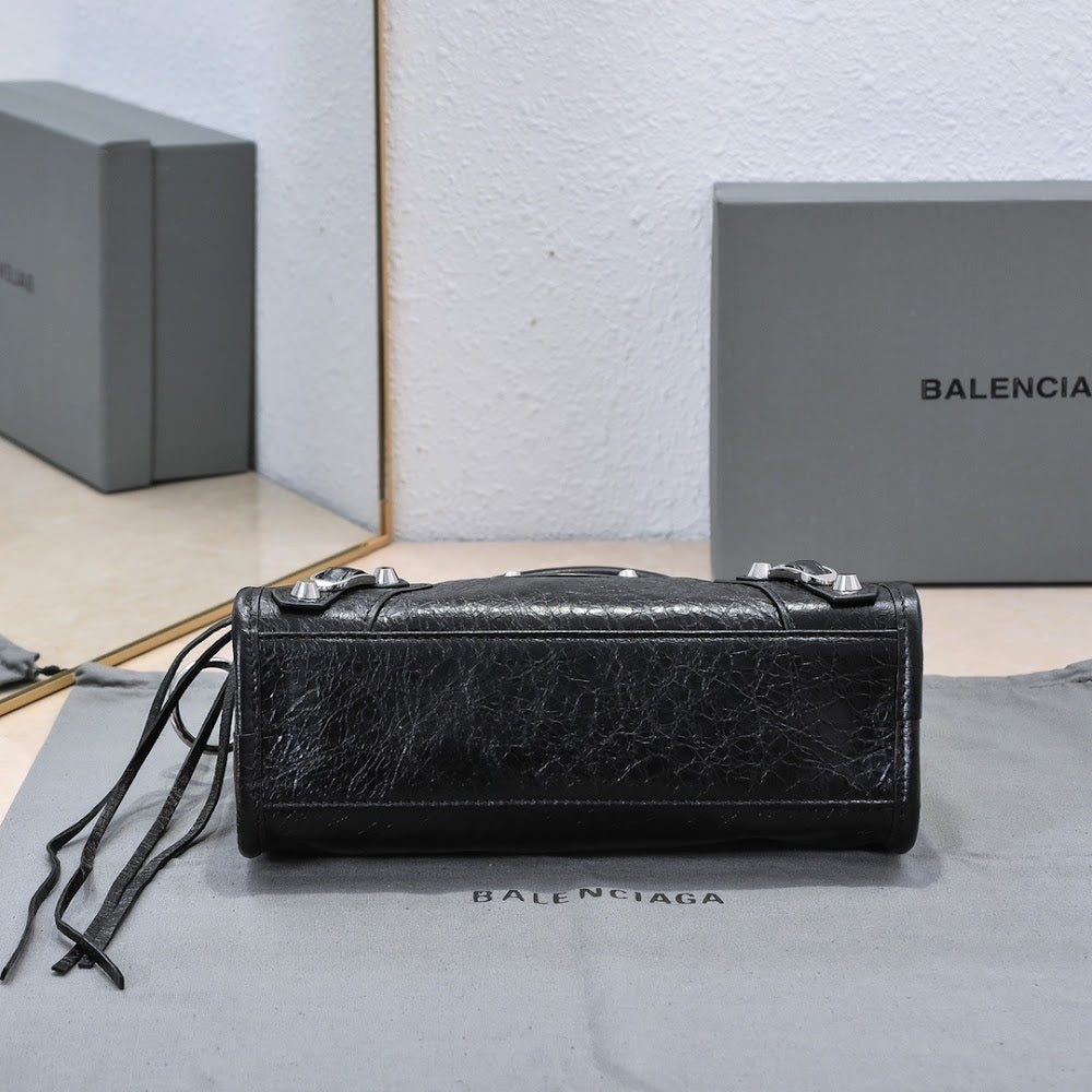 Dragons Bags Balenciaga Luxury Bag --111884