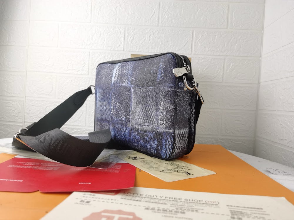 Dragons Bags ln Luxury Bag --70389