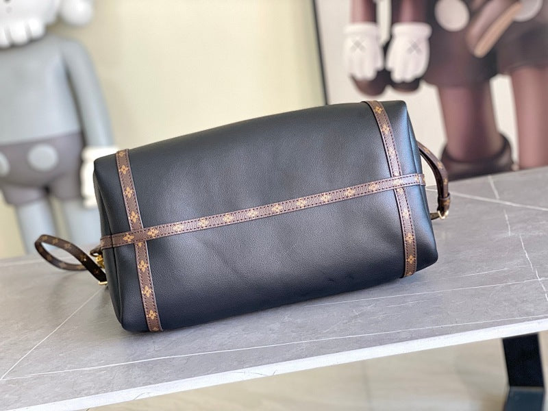 Dragons Bags ln Luxury Bag --81779