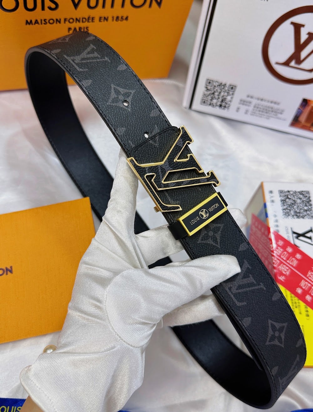 Dragons Bags ln Luxury Belt --107361