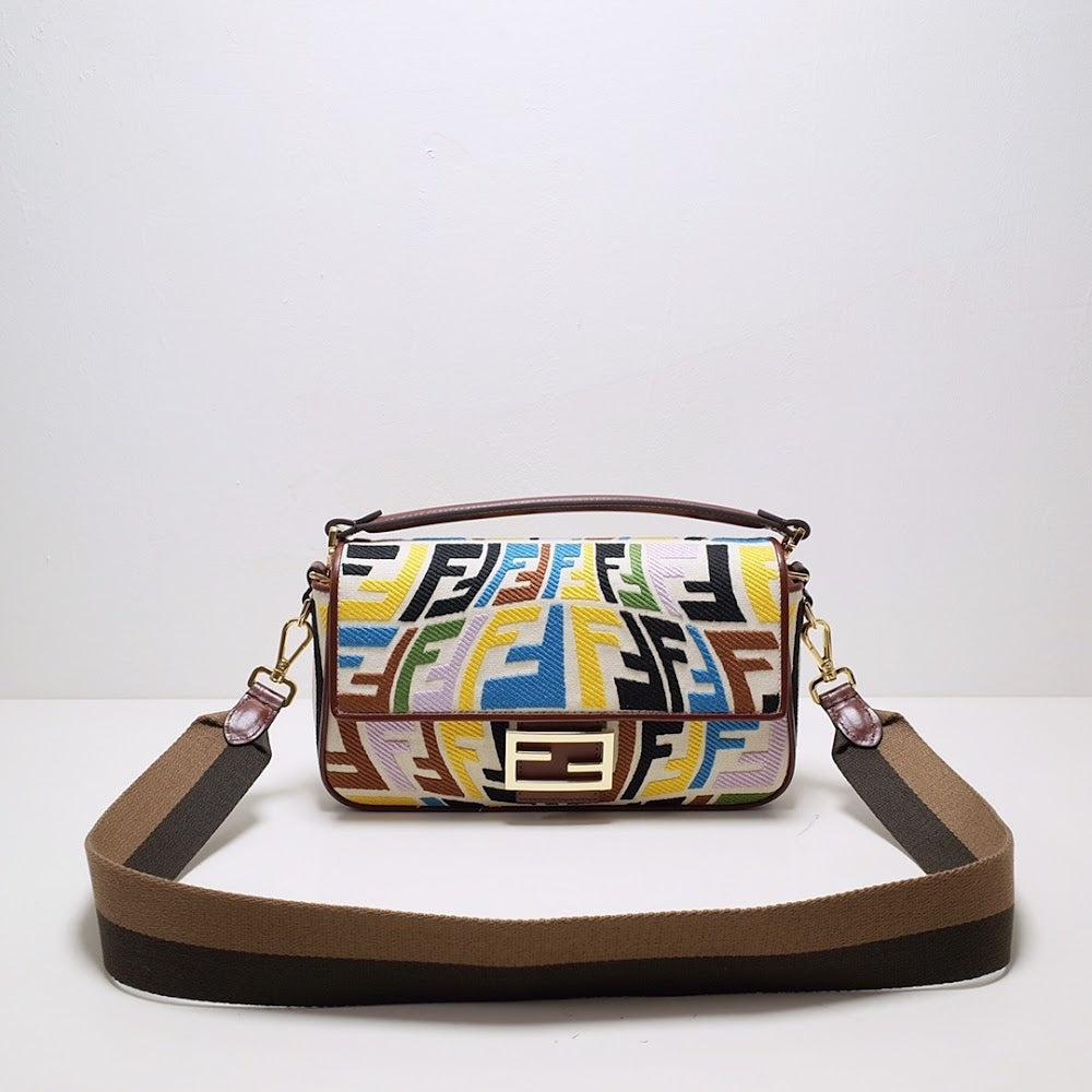 new-luxury-designer-bags-nm15286