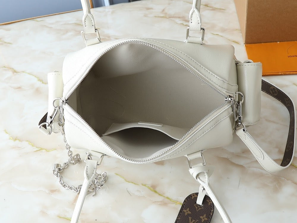 Dragons Bags ln Luxury Bag --76714