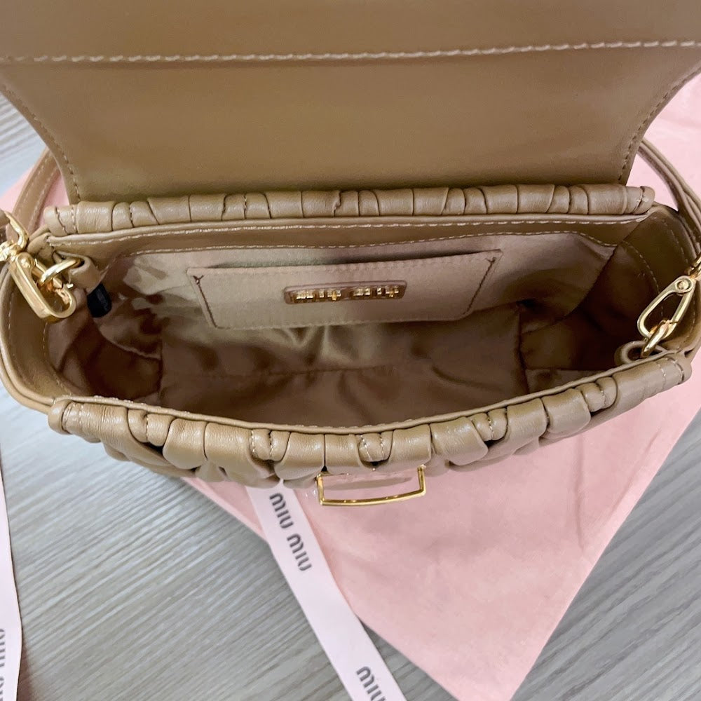 Dragons Bags Miun Miun Luxury Bag --123257