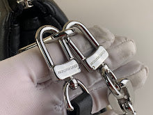 new-luxury-designer-bags-nm5346