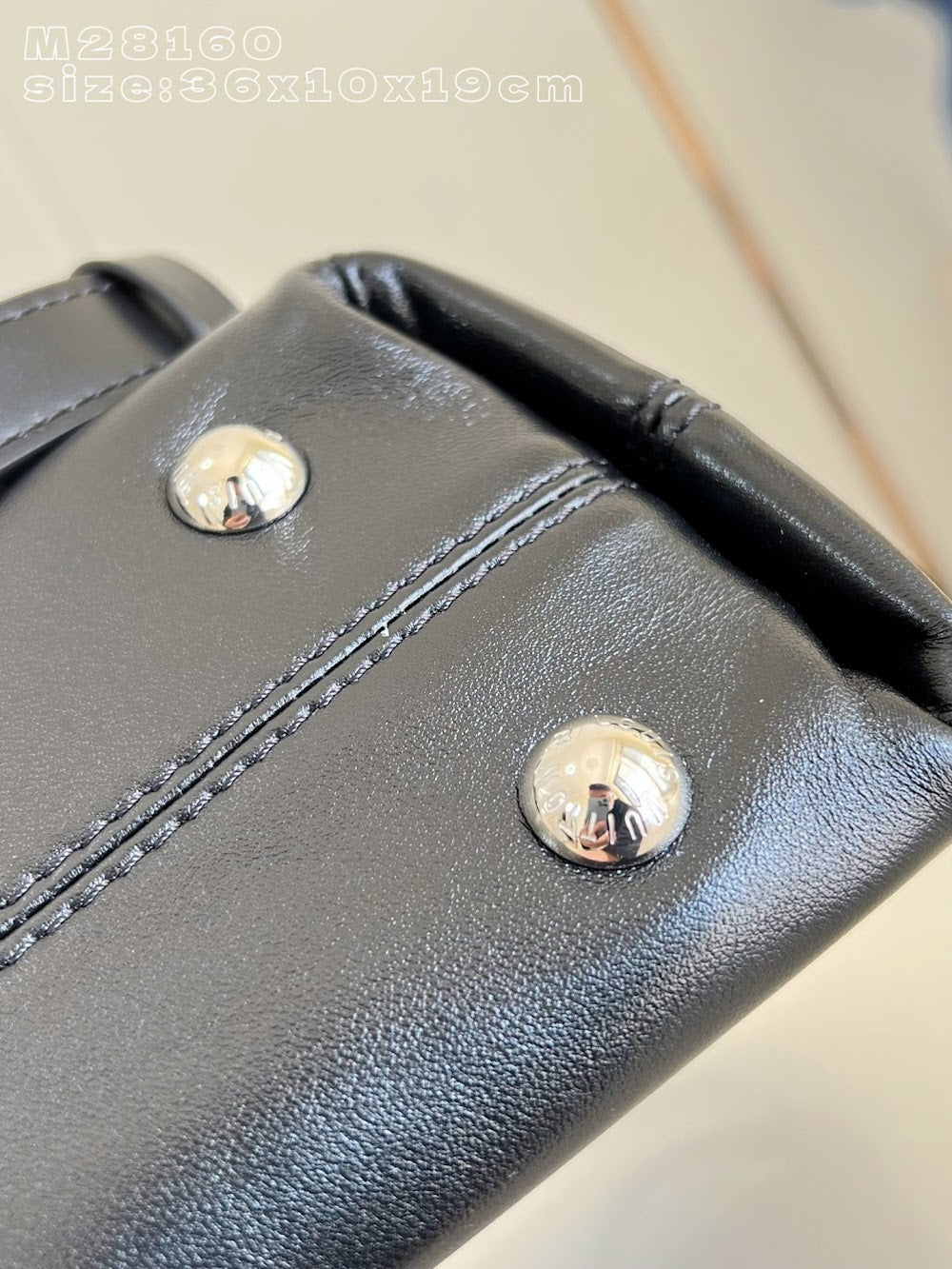 Dragons Bags ln Luxury Bag --95941