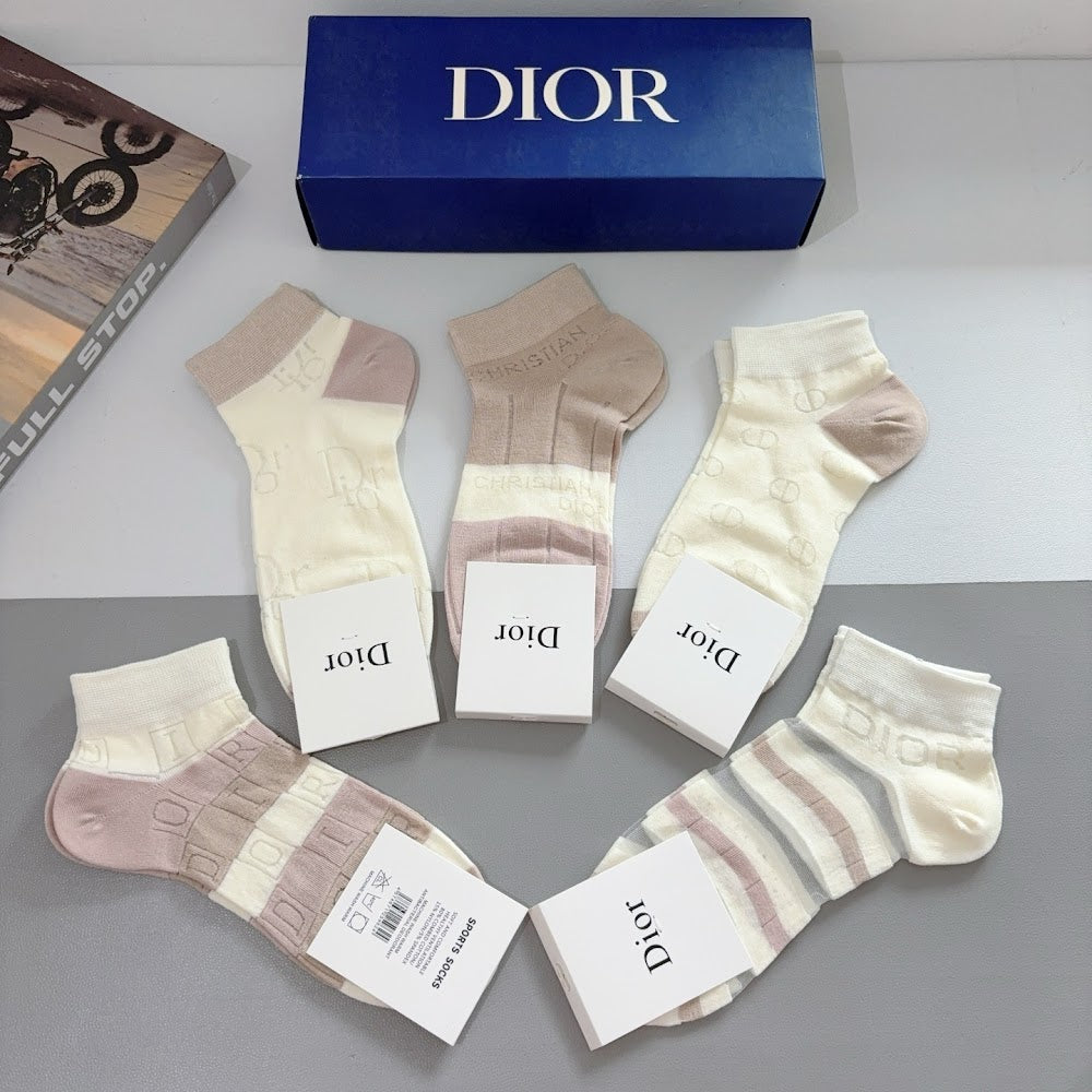 Dragons Bags Premium Luxury Socks --98152