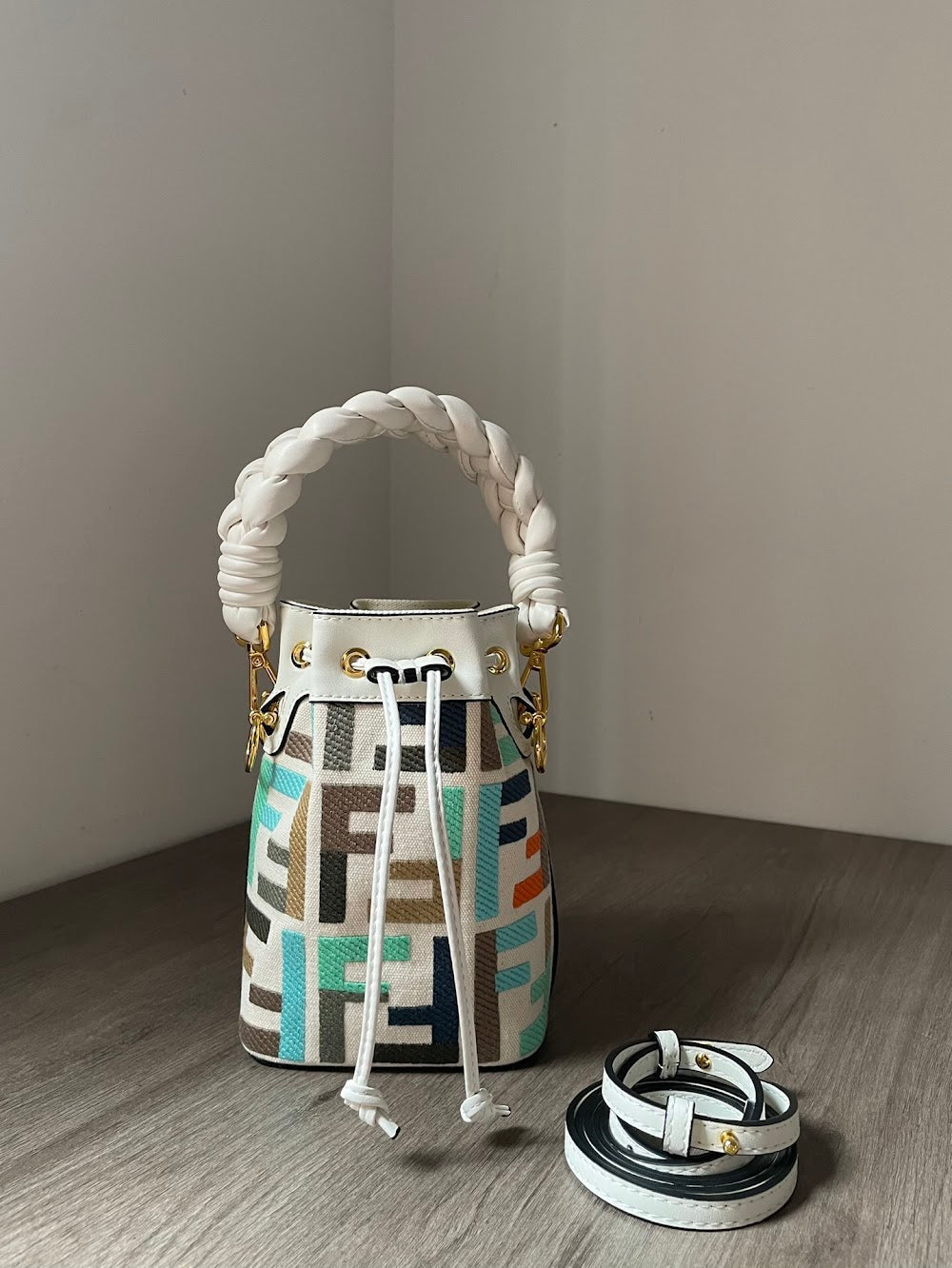 new-luxury-designer-bags-nm15603