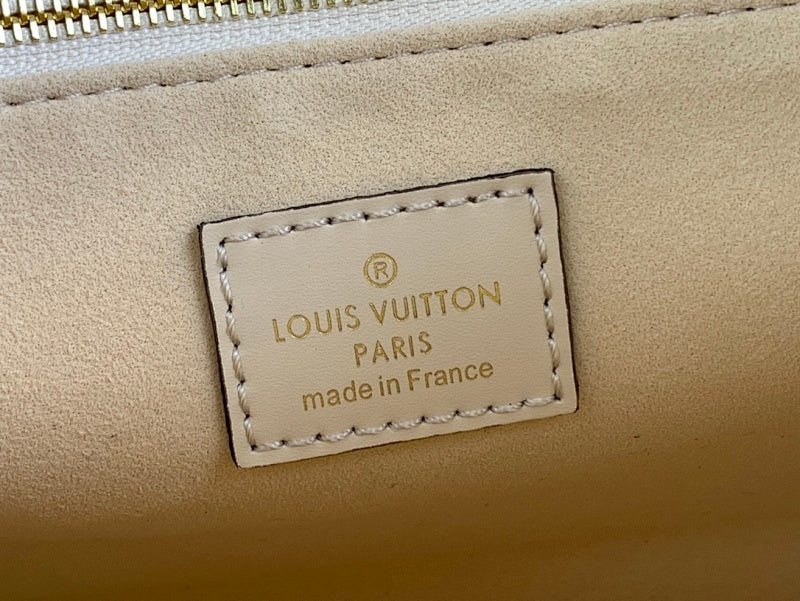 Dragons Bags ln Luxury Bag --68231