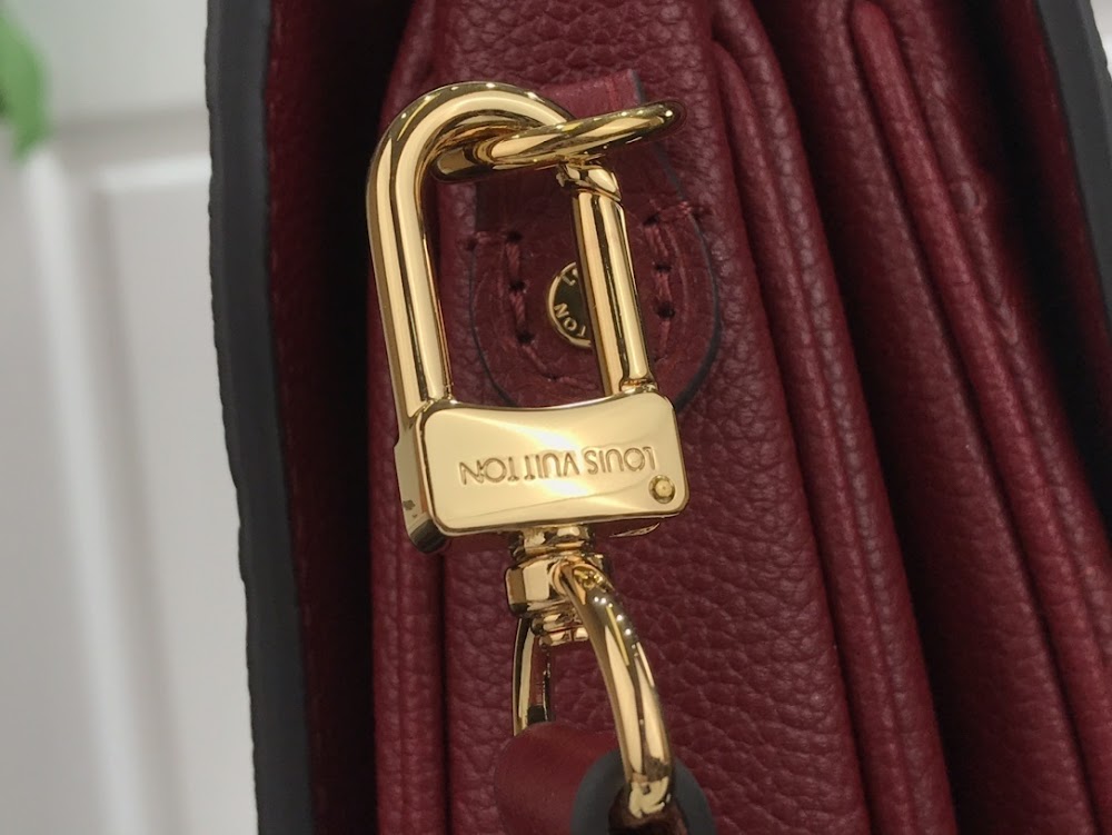 Dragons Bags ln Luxury Bag --59628
