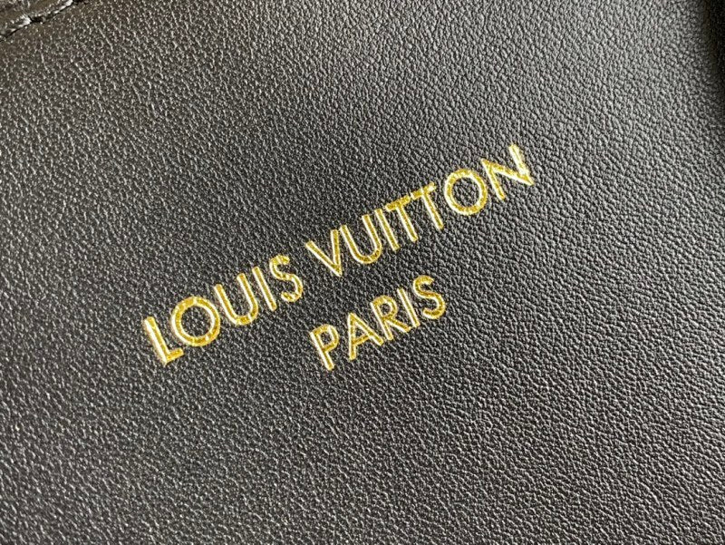 Dragons Bags ln Luxury Bag --61981