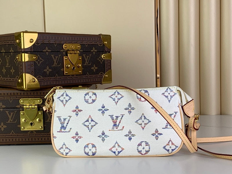 Dragons Bags ln Luxury Bag --57870