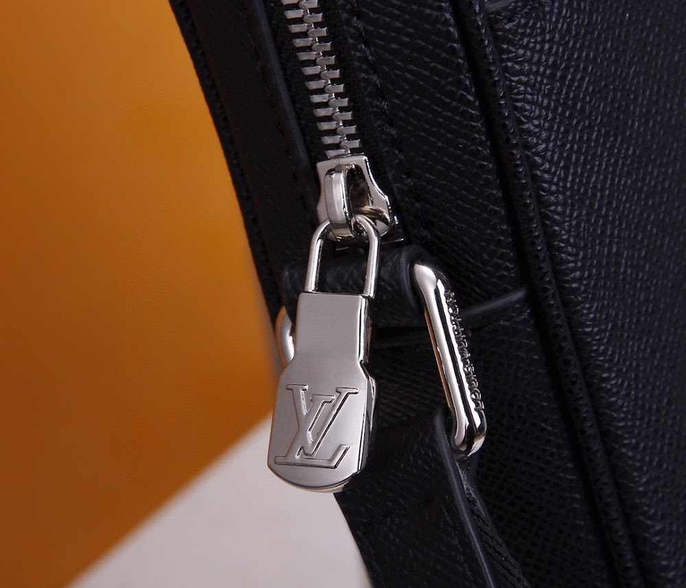 Dragons Bags ln Luxury Bag --71628